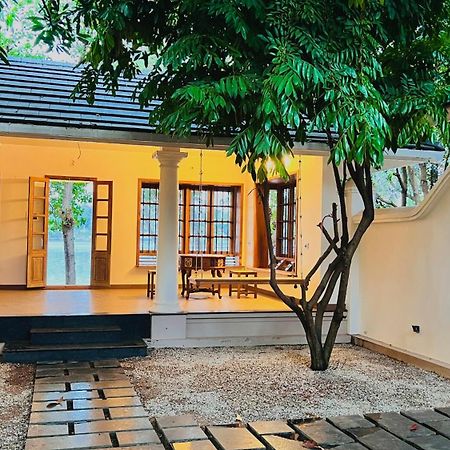 Apartamento Waterfront By Palmyra Kollam Exterior foto