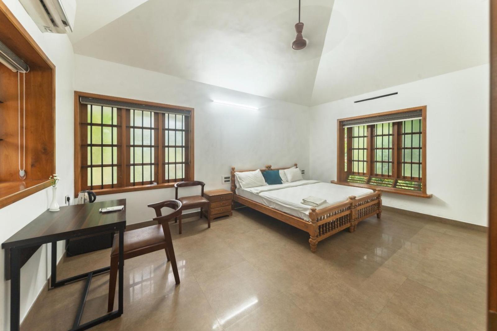 Apartamento Waterfront By Palmyra Kollam Exterior foto